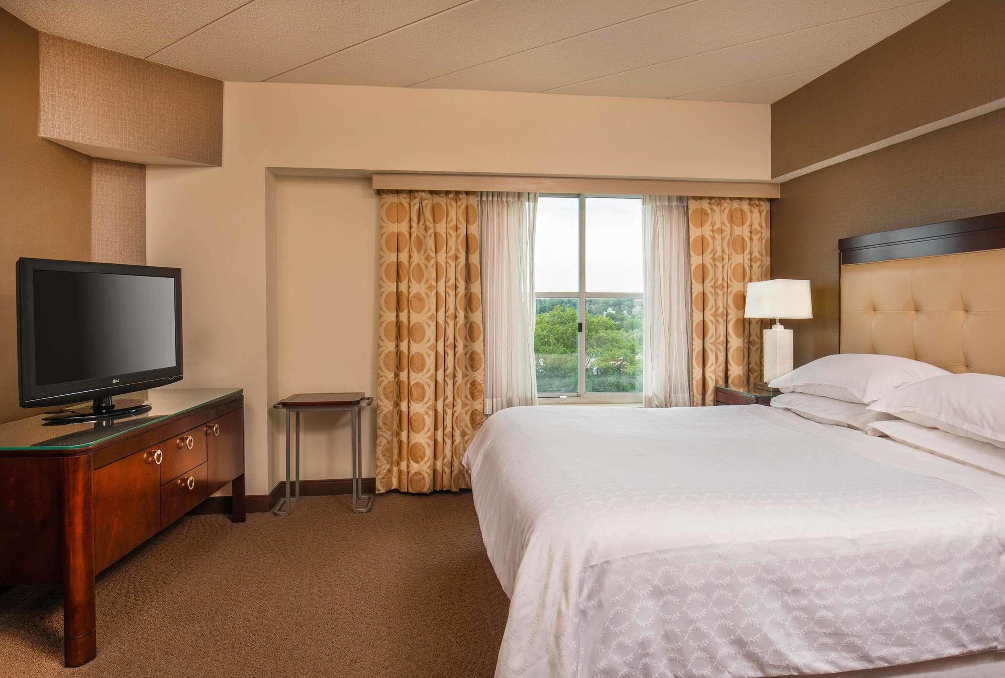 Sheraton Boston Needham Hotel Eksteriør billede