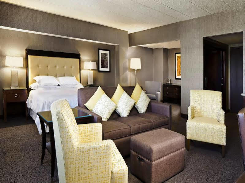 Sheraton Boston Needham Hotel Eksteriør billede